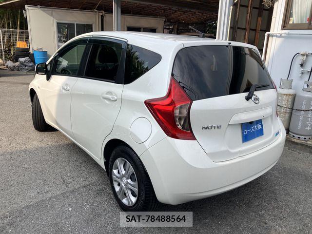 Nissan NOTE 2013-09 8158945-2