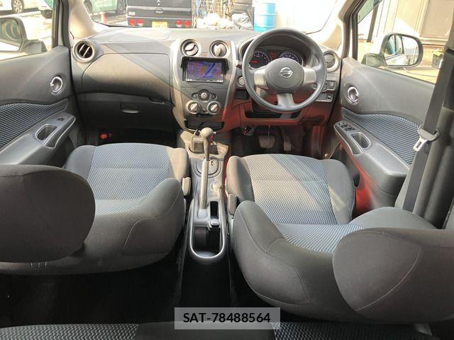 Nissan NOTE 2013-09 8158945-5