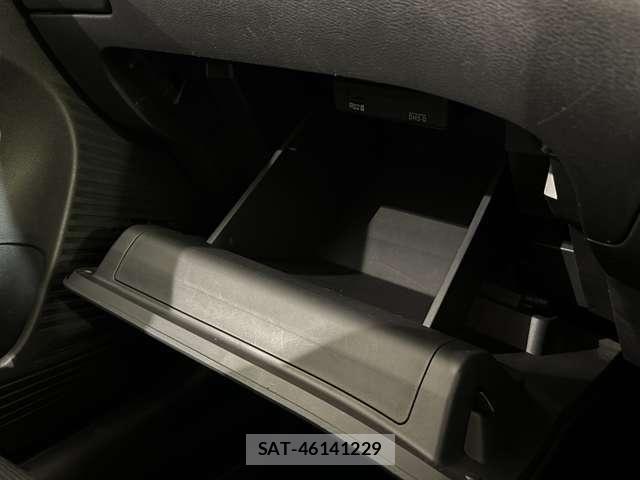Nissan NOTE 2021-03 8158939-26