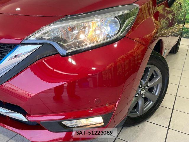 Nissan NOTE 2017-09 8209289-12