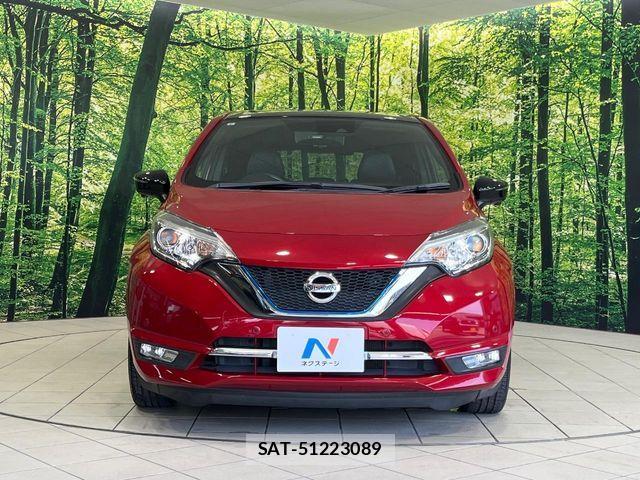 Nissan NOTE 2017-09 8209289-14