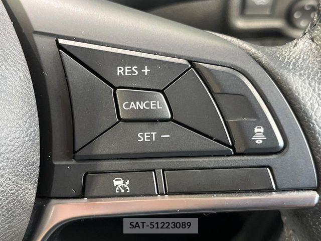 Nissan NOTE 2017-09 8209289-4