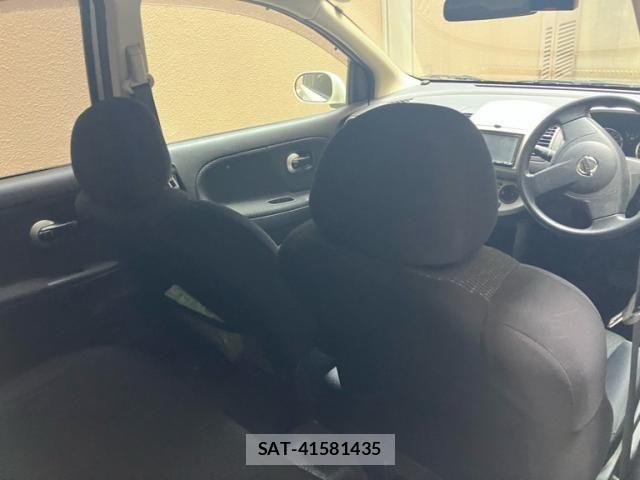 Nissan NOTE 2009-11 8209319-12