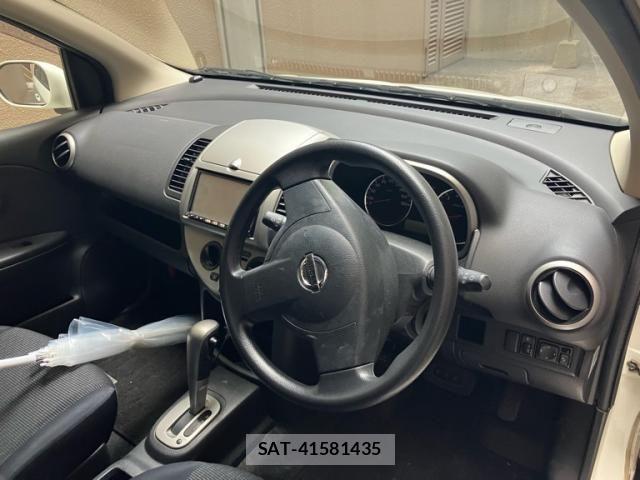 Nissan NOTE 2009-11 8209319-14