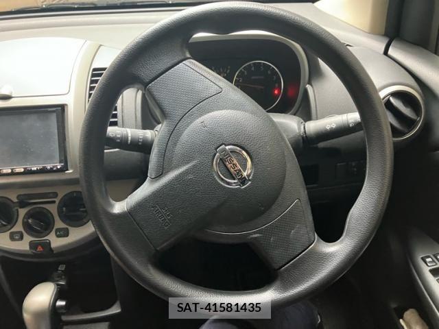 Nissan NOTE 2009-11 8209319-18