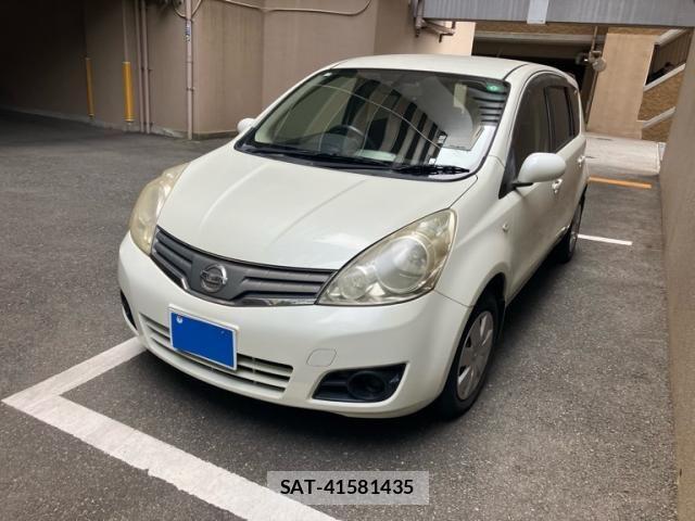 Nissan NOTE 2009-11 8209319-2