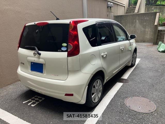 Nissan NOTE 2009-11 8209319-4