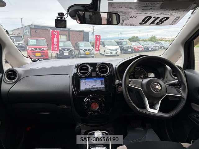Nissan NOTE 2017-03 8209290-2