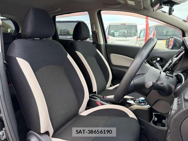 Nissan NOTE 2017-03 8209290-3