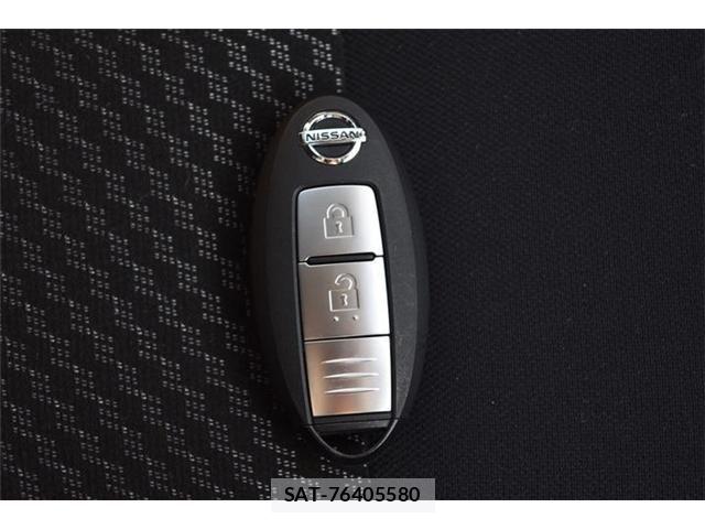 Nissan NOTE 2018-09 8209286-28