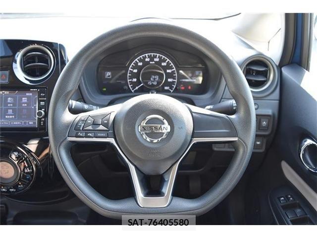 Nissan NOTE 2018-09 8209286-5