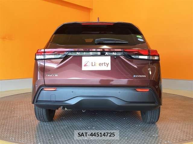 Nissan NOTE 2021-05 8209271-12