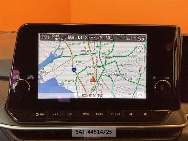 Nissan NOTE 2021-05 8209271-2