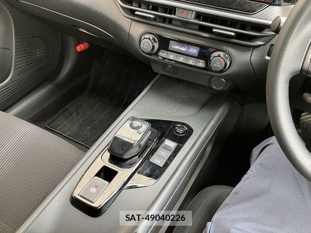 Nissan NOTE 2021-08 8209272-7