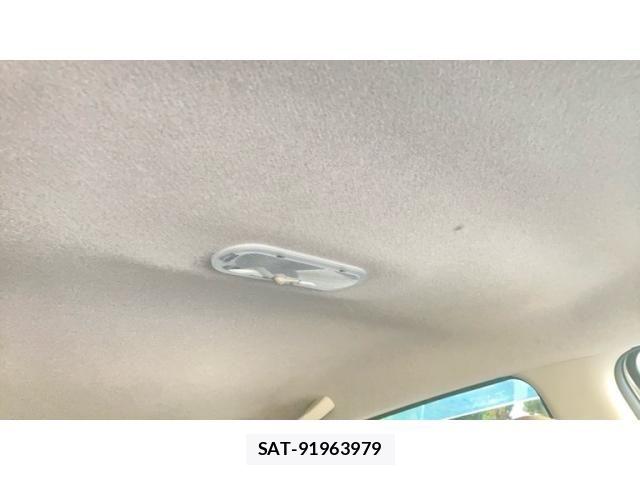 Nissan NOTE 2013-01 8209318-18
