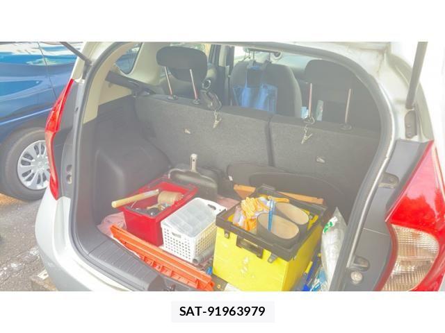 Nissan NOTE 2013-01 8209318-23