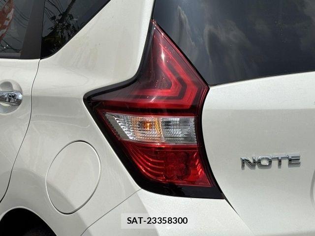 Nissan NOTE 2017-09 8209283-25