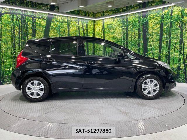 Nissan NOTE 2015-09 8209295-16