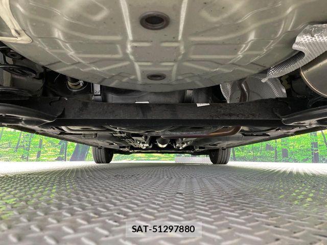 Nissan NOTE 2015-09 8209295-19