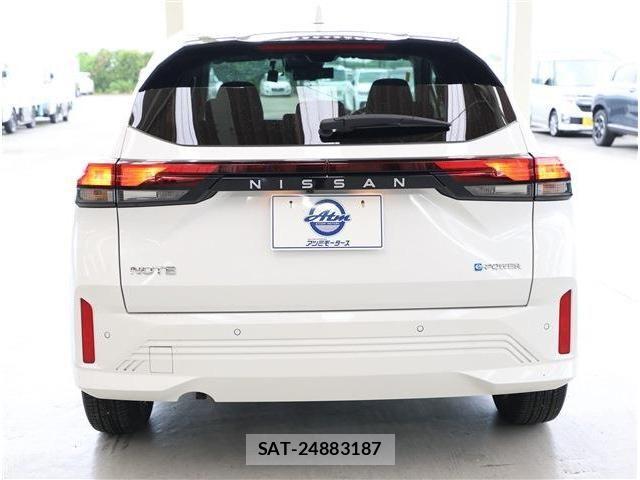 Nissan NOTE 2024-12 8209258-24