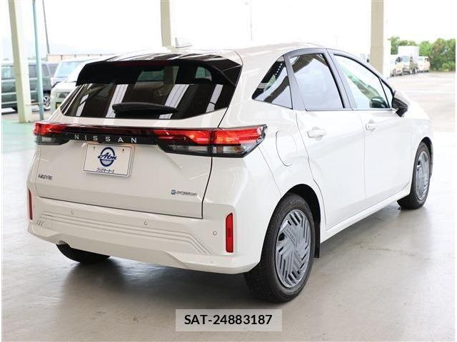 Nissan NOTE 2024-12 8209258-6