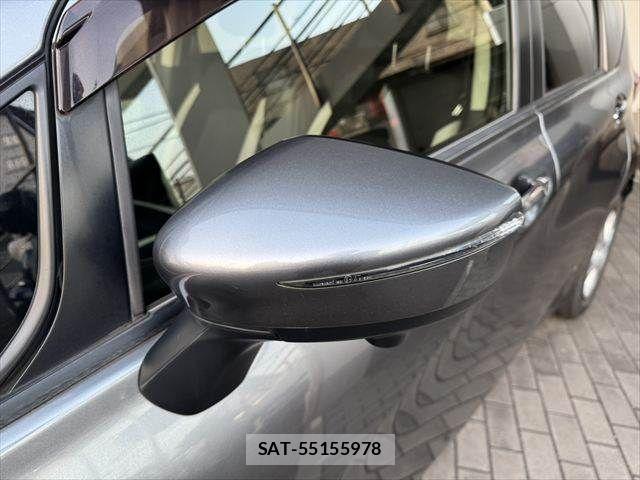 Nissan NOTE 2018-07 8209291-23