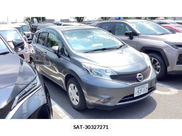 Nissan NOTE 2016-02 8209301-2