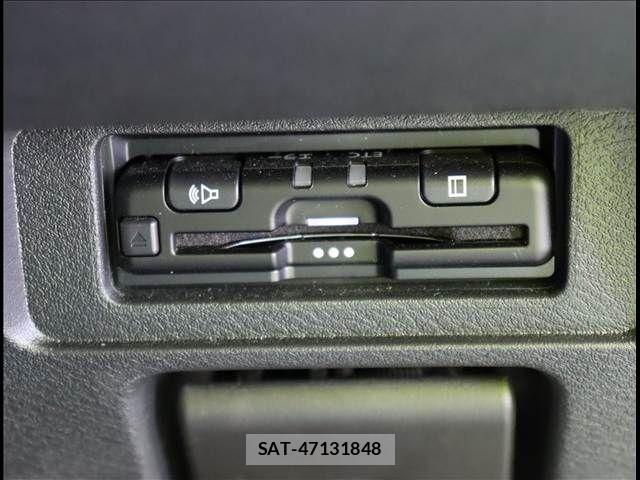 Nissan NOTE 2023-07 8209261-5