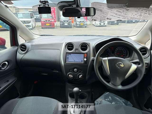 Nissan NOTE 2015-09 8209299-2