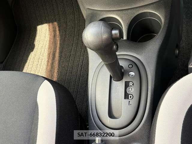 Nissan NOTE 2020-12 8209285-11