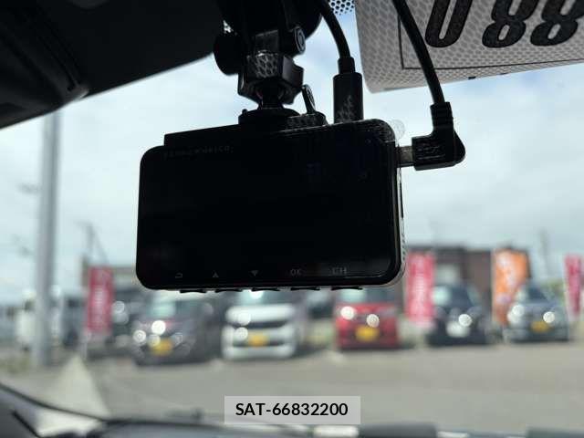 Nissan NOTE 2020-12 8209285-12