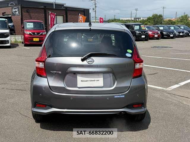 Nissan NOTE 2020-12 8209285-17