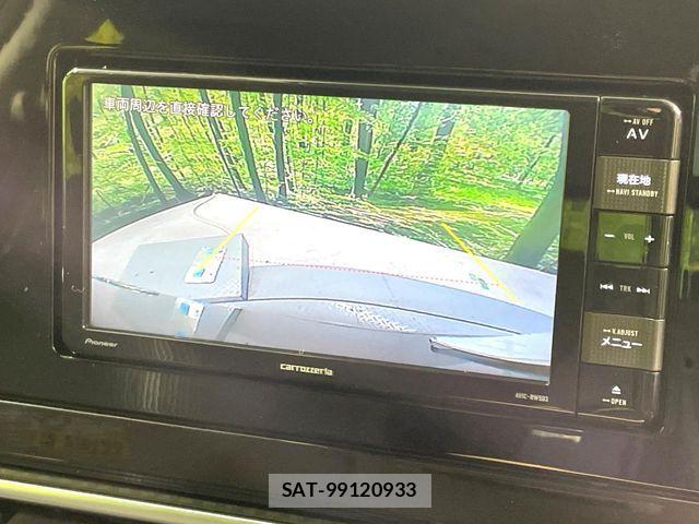 Nissan NOTE 2021-07 8209276-3
