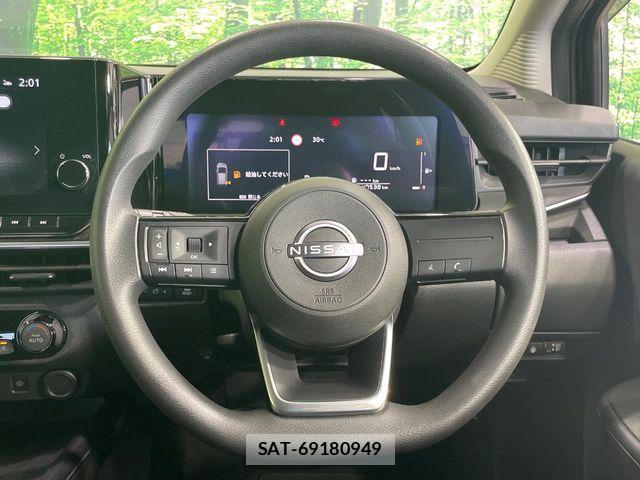 Nissan NOTE 2021-11 8209266-10