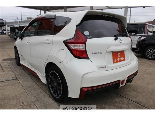 Nissan NOTE 2017-04 8209280-10