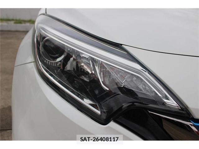 Nissan NOTE 2017-04 8209280-14