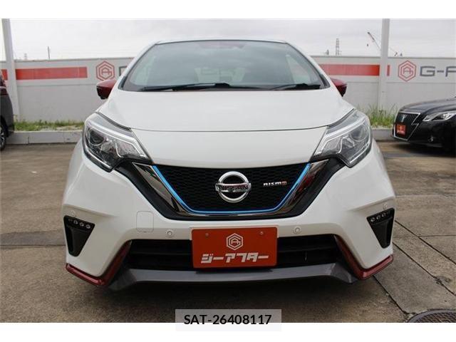 Nissan NOTE 2017-04 8209280-7