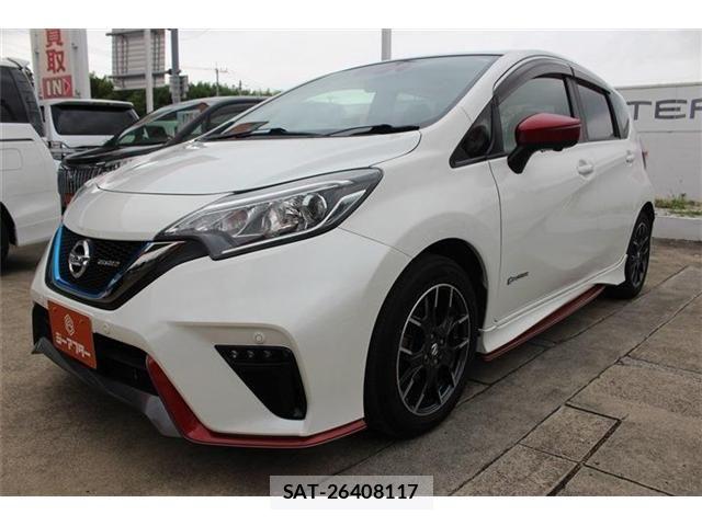 Nissan NOTE 2017-04 8209280-8