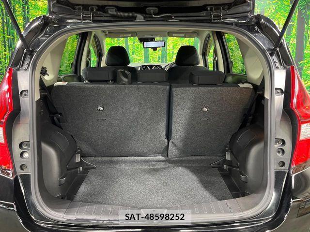 Nissan NOTE 2019-02 8209281-9