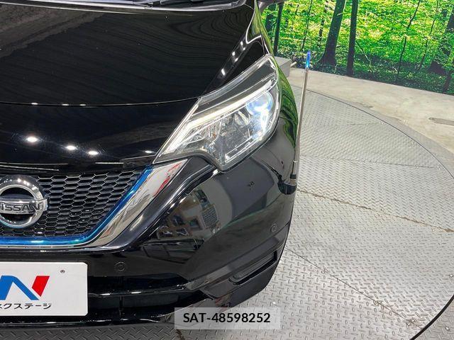 Nissan NOTE 2019-02 8209281-11