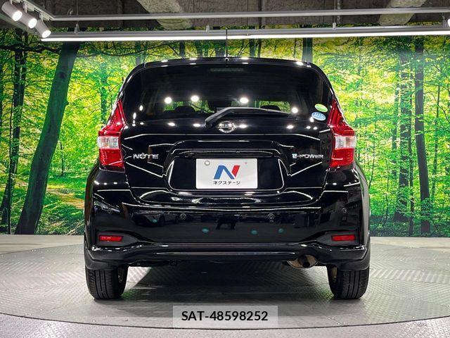 Nissan NOTE 2019-02 8209281-14