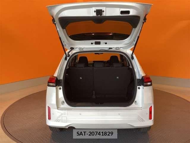 Nissan NOTE 2024-01 8209259-16