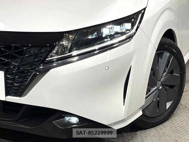 Nissan NOTE 2021-05 8209260-11