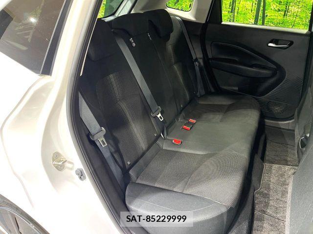 Nissan NOTE 2021-05 8209260-8