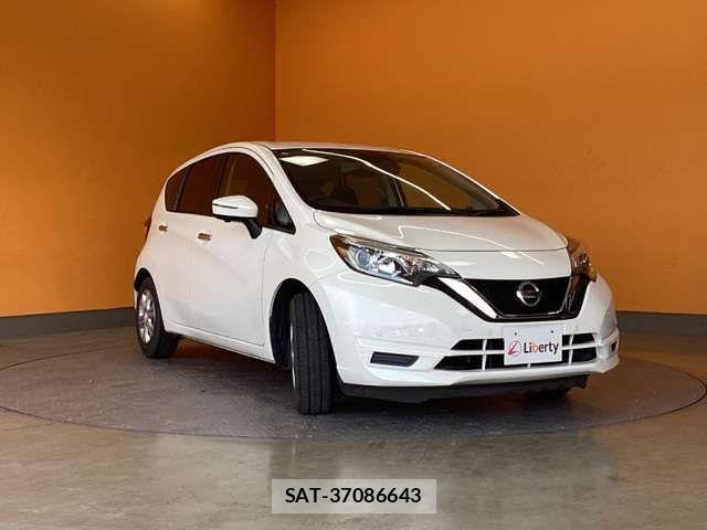 Nissan NOTE 2021-05 8209282-17