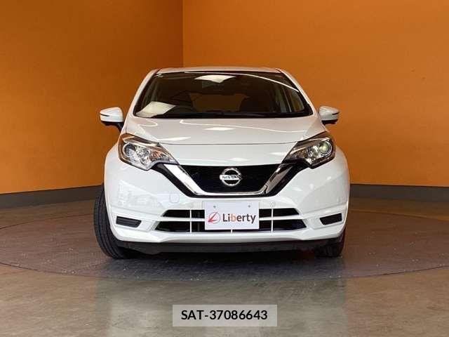 Nissan NOTE 2021-05 8209282-18