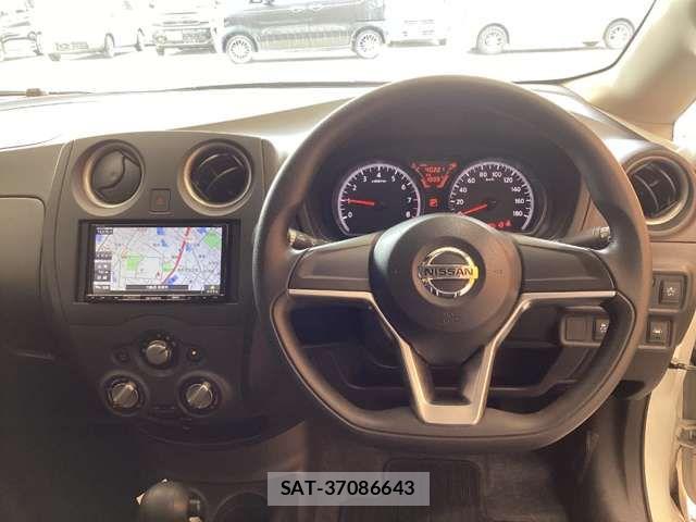 Nissan NOTE 2021-05 8209282-1