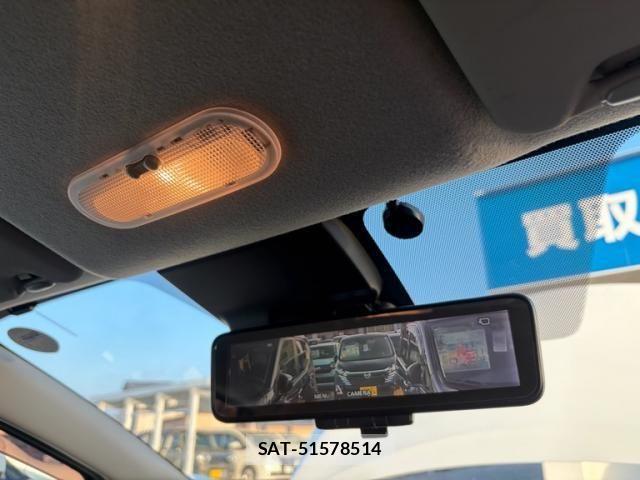 Nissan NOTE 2018-03 8209308-16