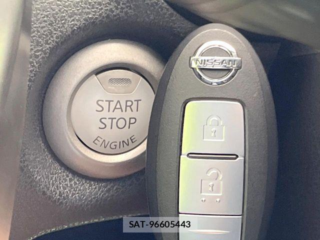Nissan NOTE 2012-12 8209302-5