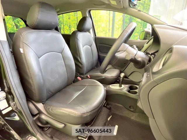 Nissan NOTE 2012-12 8209302-7